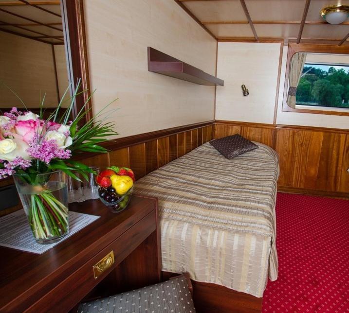 Florentina Boat ปราก ภายนอก รูปภาพ