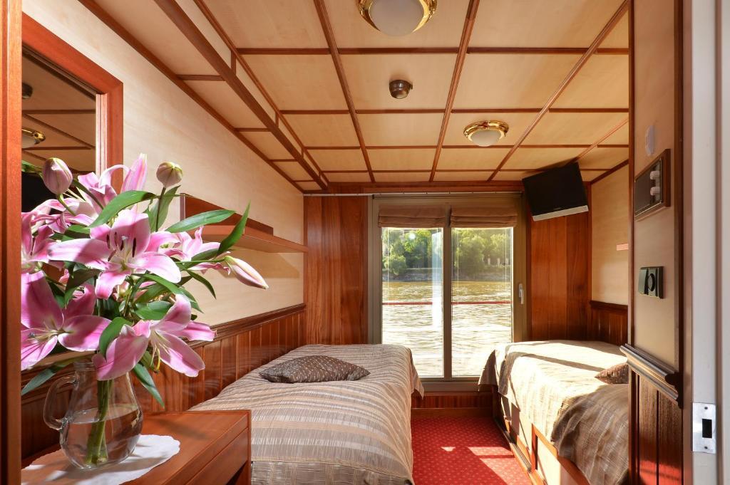 Florentina Boat ปราก ภายนอก รูปภาพ