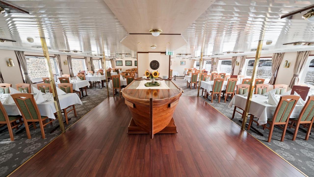 Florentina Boat ปราก ภายนอก รูปภาพ