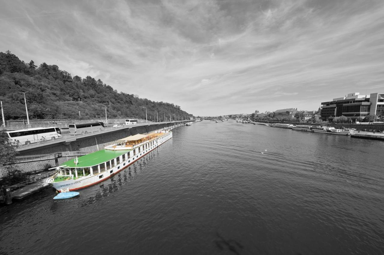 Florentina Boat ปราก ภายนอก รูปภาพ
